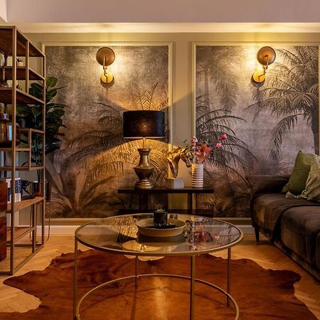 Villa Bagheera'S Den à Bucarest Extérieur photo