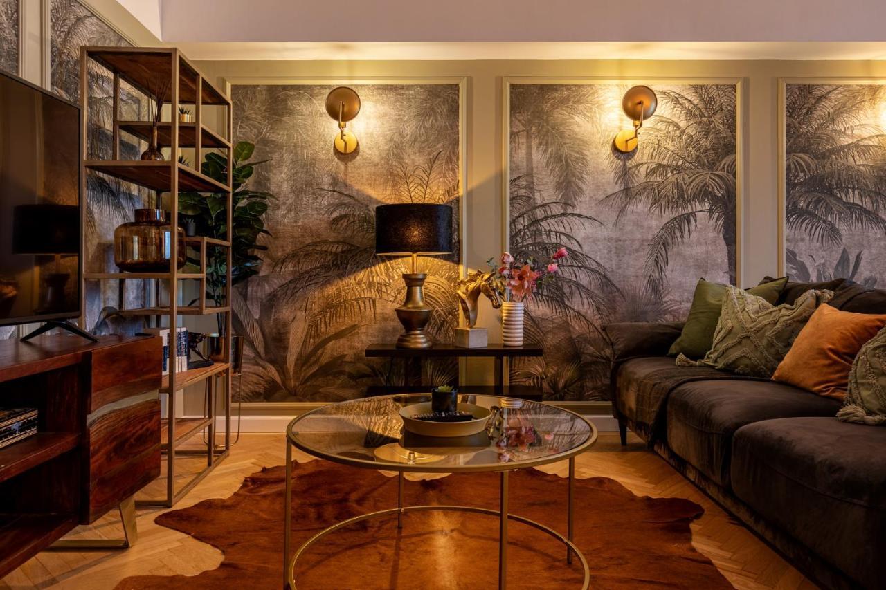 Villa Bagheera'S Den à Bucarest Extérieur photo